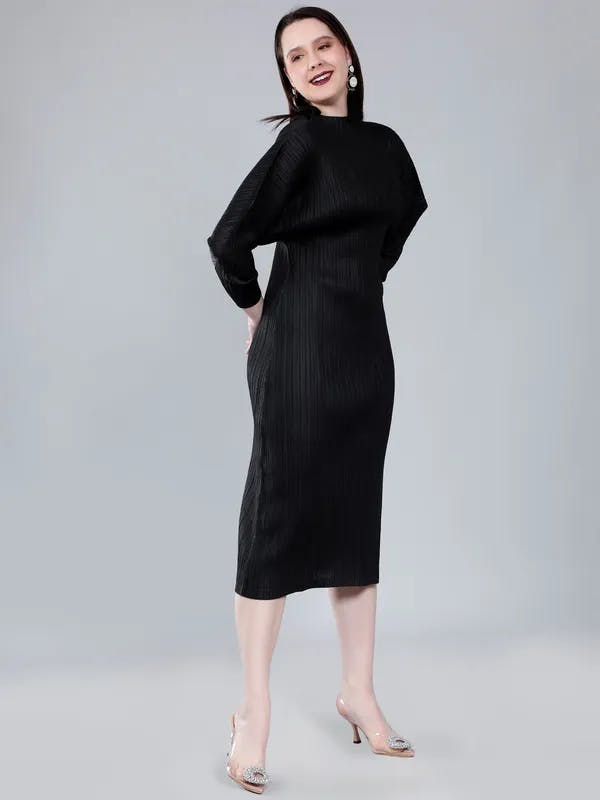 Jewel Neck Pleated Dress One-Size Black